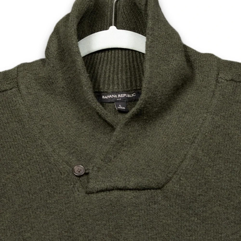 Banana Republic Mens Olive Green Shawl Collar Button Pullover Sweater Large